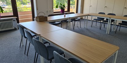Coworking Spaces - Bayern - Großer Meetingraum - SPACS - Roth
