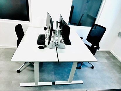 Coworking Spaces - Hessen - Private Office TWIN - CoWorking@A66 "Get Space at the right Place"